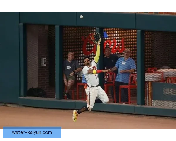 阿库尼亚表现稳定，近期比赛状态保持良好，备受关注